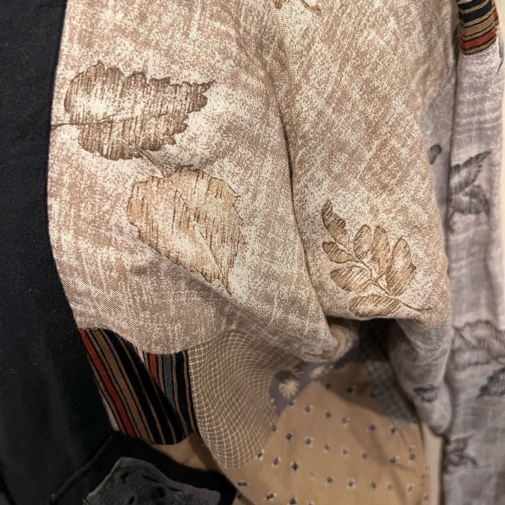 Staley Greyzinger Patchwork Button Dolman Sleeves… - image 3